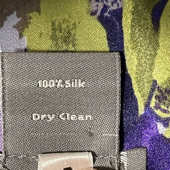 Ann Taylor Womens Size 6 Purple Yellow Floral V Neck Silk Blouse - Picture 6 of 7